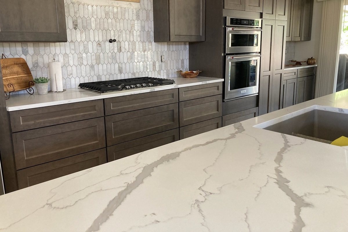 Stone Depot Granite Kitchen Countertops Remnant Quartz Pieces in Reno